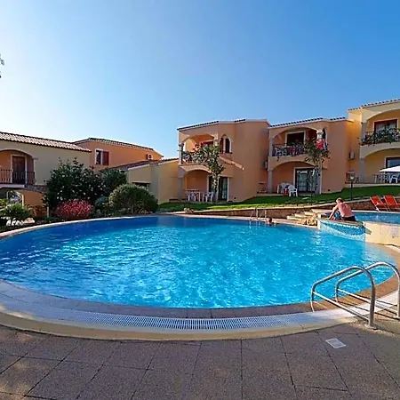 The Fantastic Residenza Badus 2-bedroom Sleeps 6child With Sea View Hotel