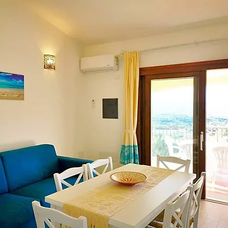 The Fantastic Residenza Badus 2-bedroom Sleeps 6child With Sea View Badesi