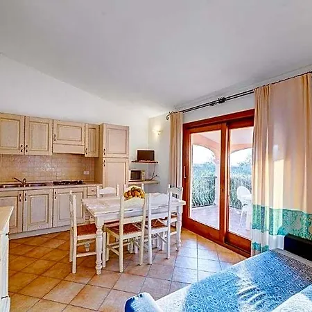 The Fantastic Residenza Badus 2-bedroom Sleeps 6child With Sea View