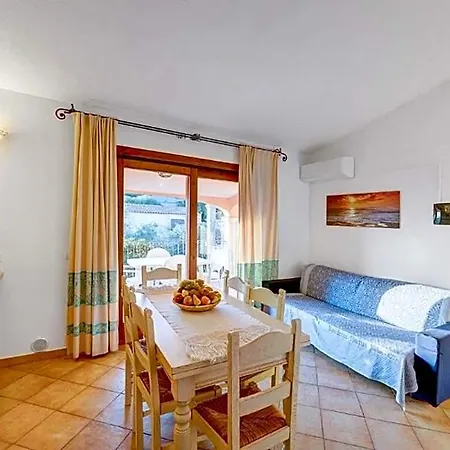 Appartement The Fantastic Residenza Badus 2-bedroom Sleeps 6child With Sea View